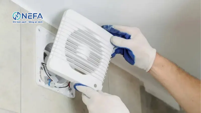 Lắp quạt thông gió