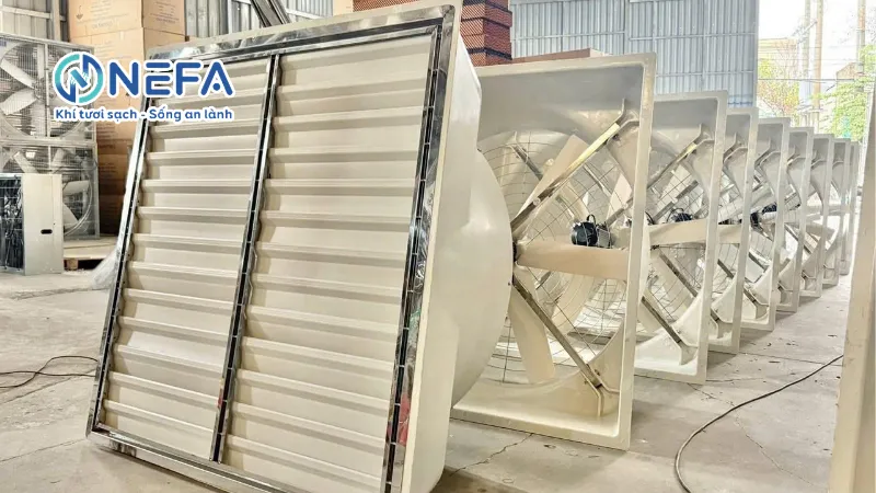 Nên mua quạt hút mùi bếp công nghiệp ở đâu?