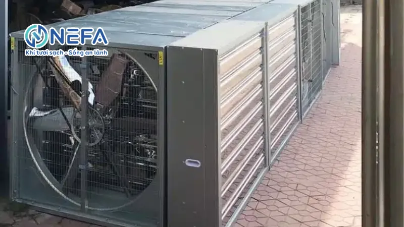 Công dụng quạt hút công nghiệp 1380x1380x400