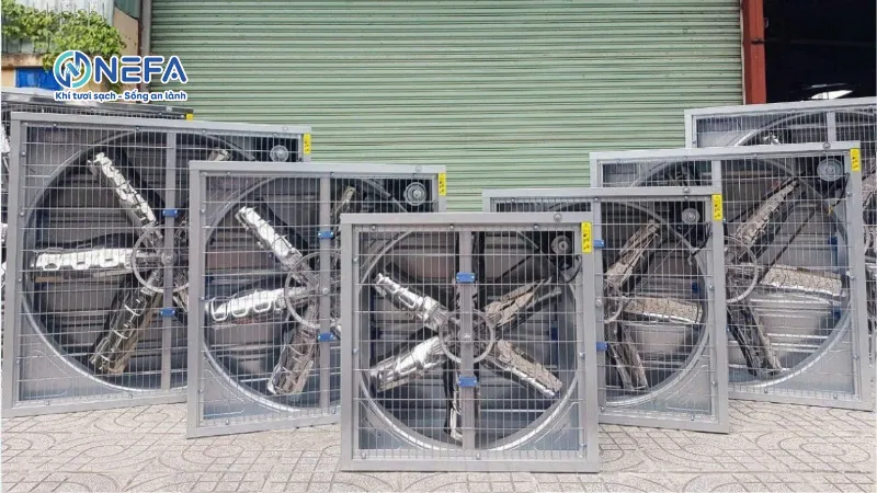 Quạt hút công nghiệp 1400x1400 là gì?