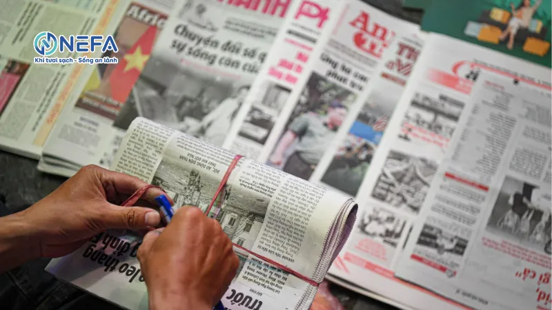 Sử dụng giấy báo