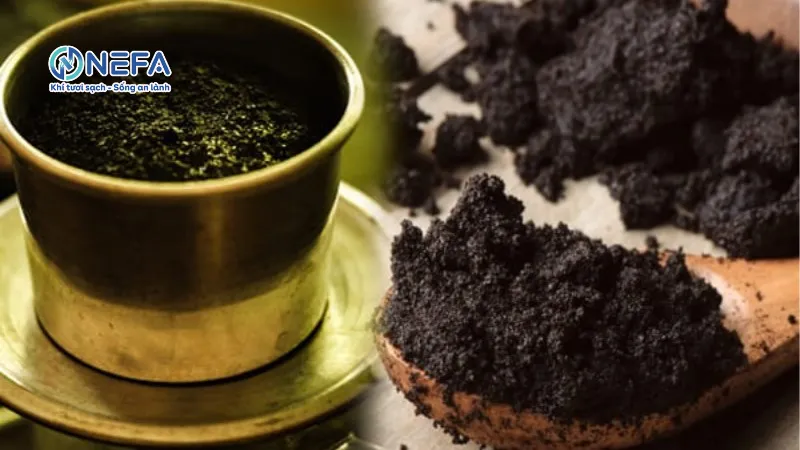 Khử mùi ẩm mốc trong tủ quần áo bằng bã cà phê