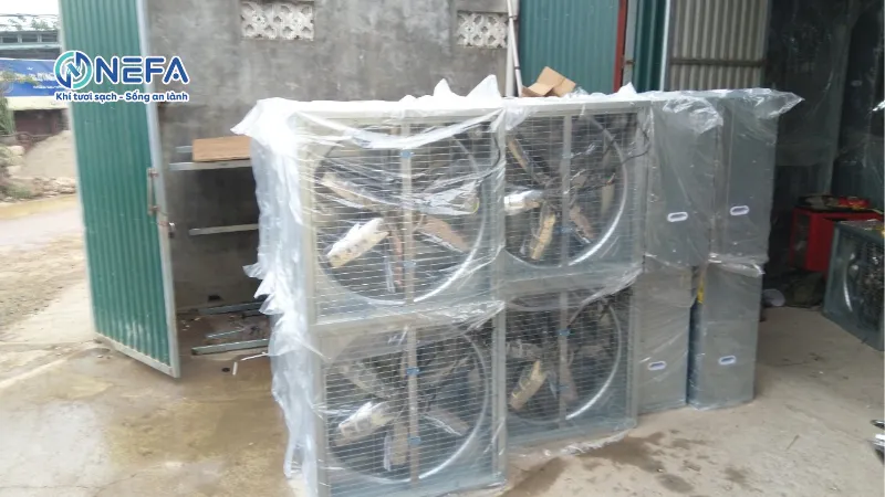 Quạt hút công nghiệp 900x900x400 là gì?