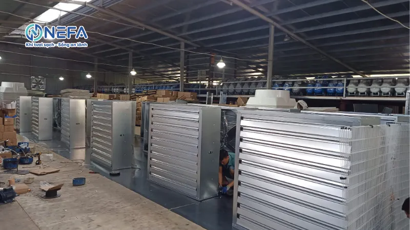 Lưu ý khi sử dụng quạt hút công nghiệp 900x900x400