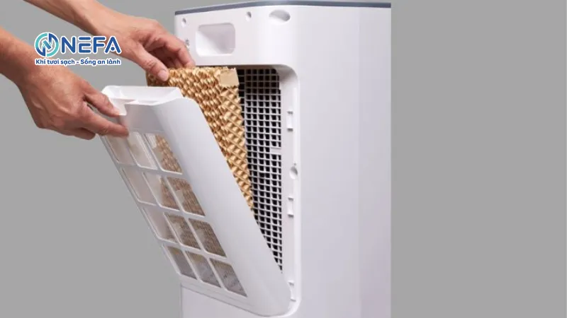 Màng làm mát bị tắc hoặc quá bẩn
