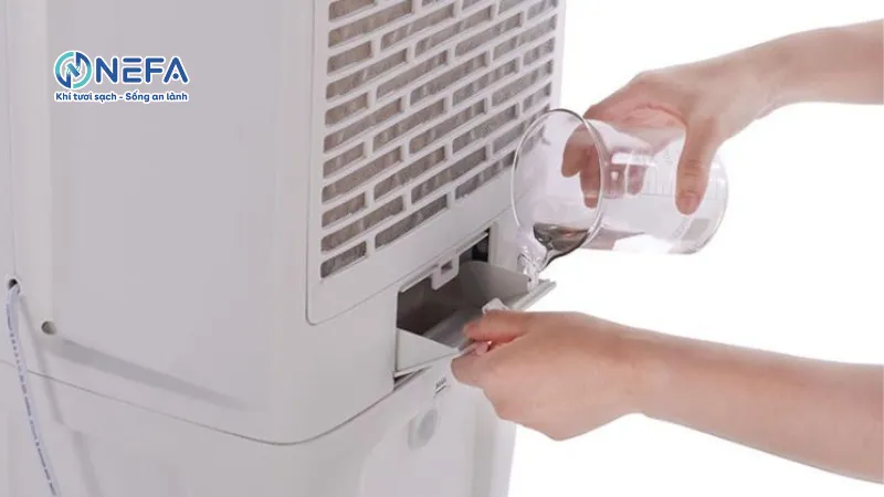 Kiểm tra mực nước