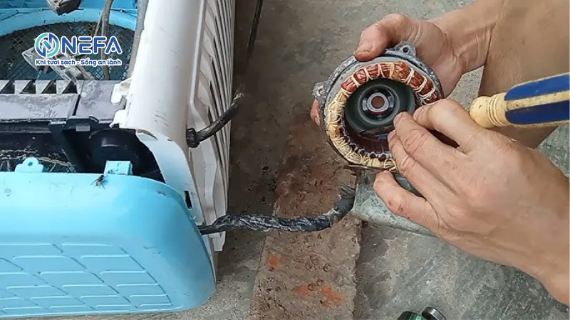 Rotor động cơ bị kẹt