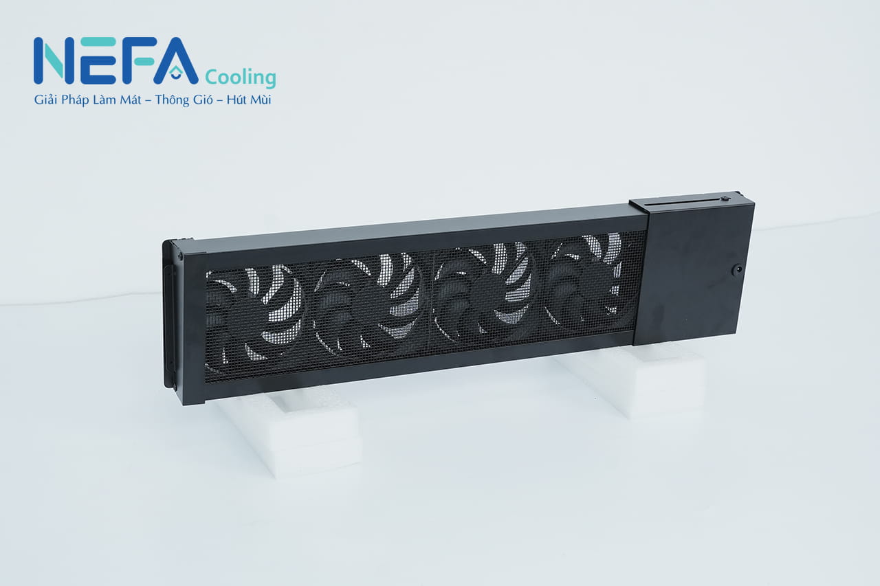 Quạt thông gió cửa sổ NEFA BFS-YB-4 sở hữu thiết kế nhỏ gọn, điều chỉnh chiều dài 62-72cm.
